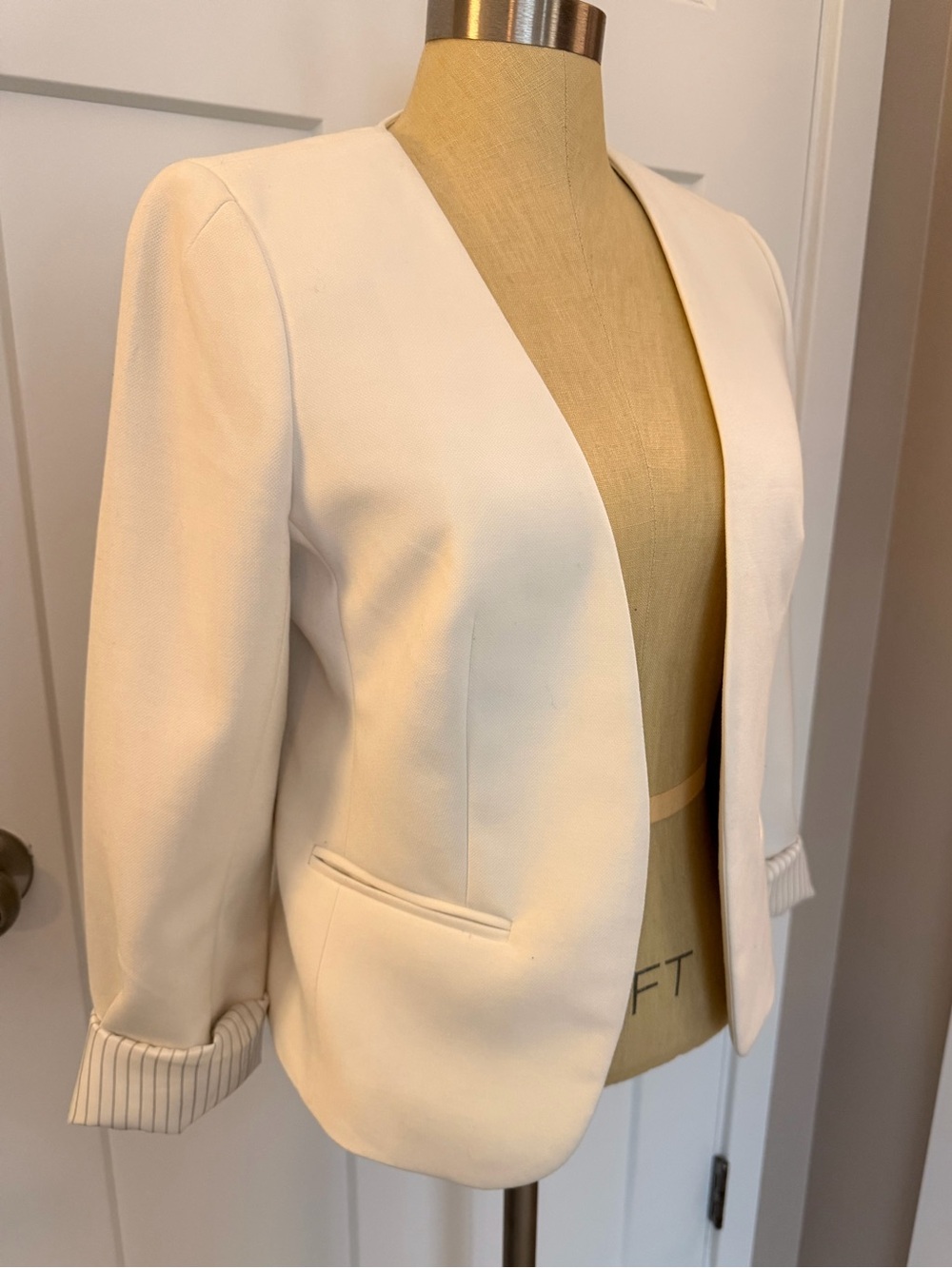 LOFT Ivory Open-Front Blazer Jacket - Picture 2 of 5